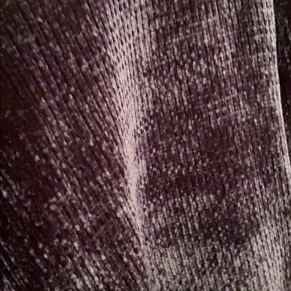 Beautiful sweater - Picture 3 of 5